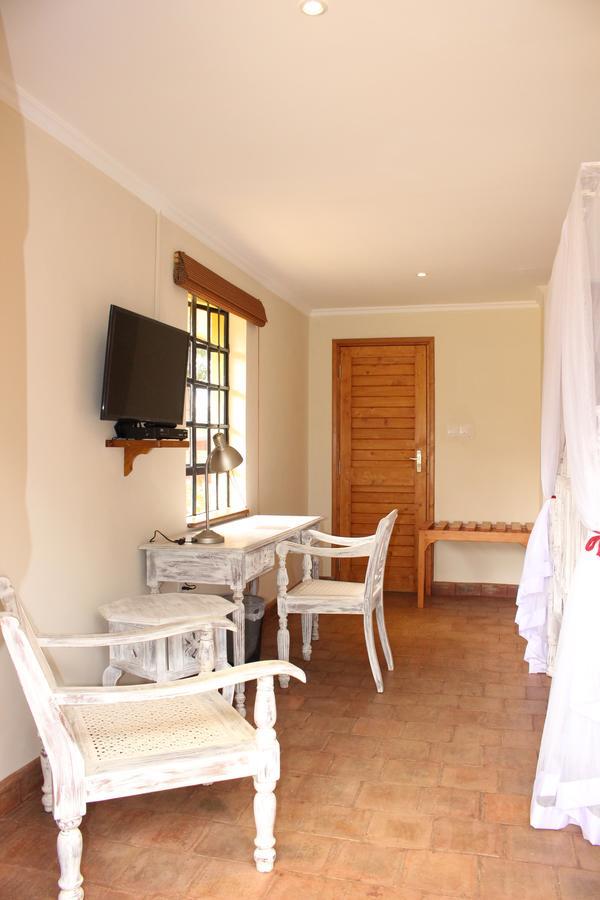 Le Rustique Hotel Nanyuki Kültér fotó