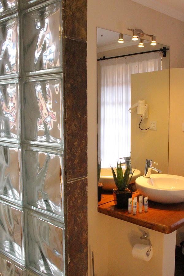 Le Rustique Hotel Nanyuki Kültér fotó