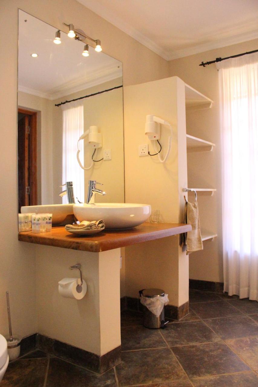 Le Rustique Hotel Nanyuki Kültér fotó